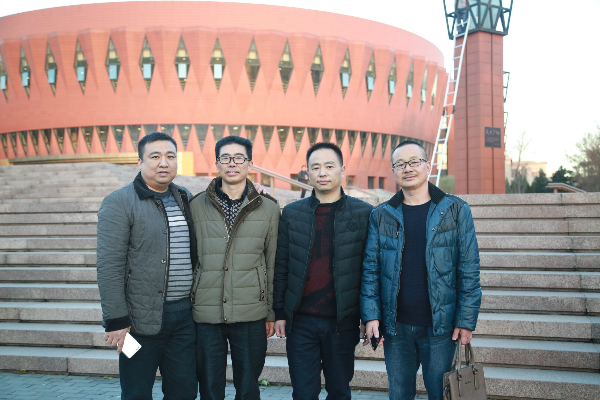 国产亚洲美日韩AV中文字幕无码成人