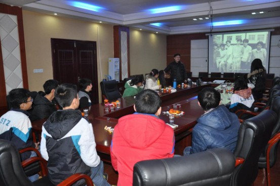 国产亚洲美日韩AV中文字幕无码成人