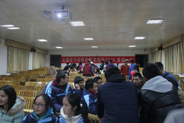 国产亚洲美日韩AV中文字幕无码成人