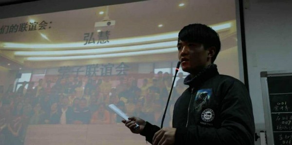 国产亚洲美日韩AV中文字幕无码成人