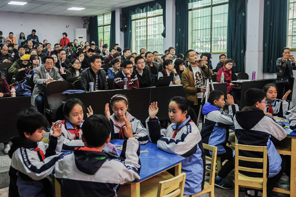 国产亚洲美日韩AV中文字幕无码成人