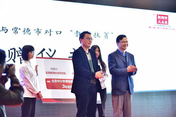 国产亚洲美日韩AV中文字幕无码成人