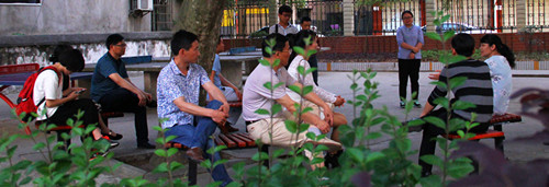 讨论_副本.jpg 讨论_副本.jpg