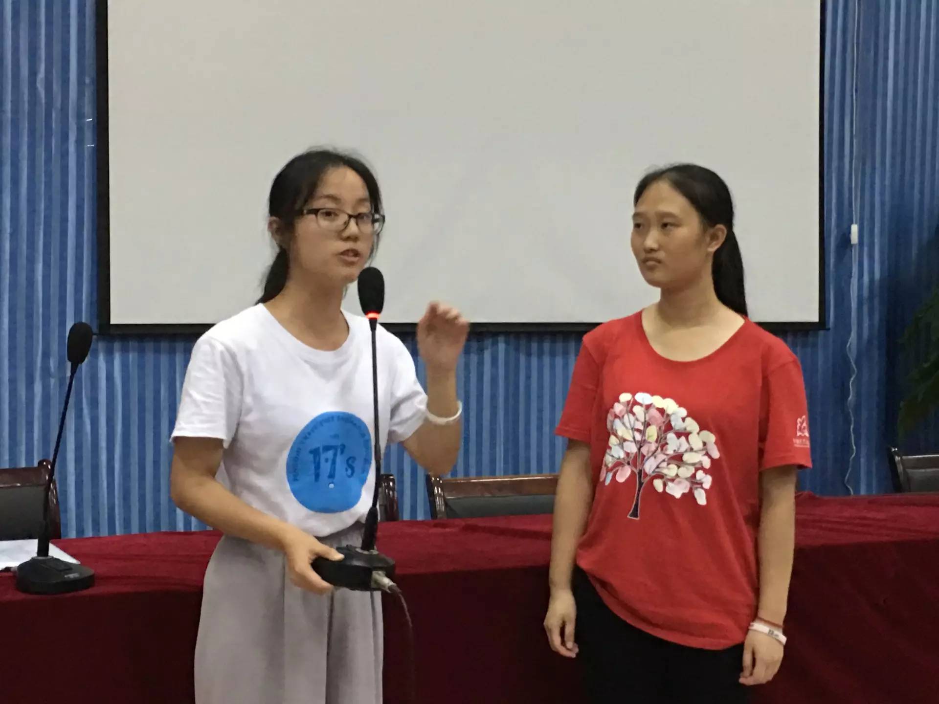 国产亚洲美日韩AV中文字幕无码成人