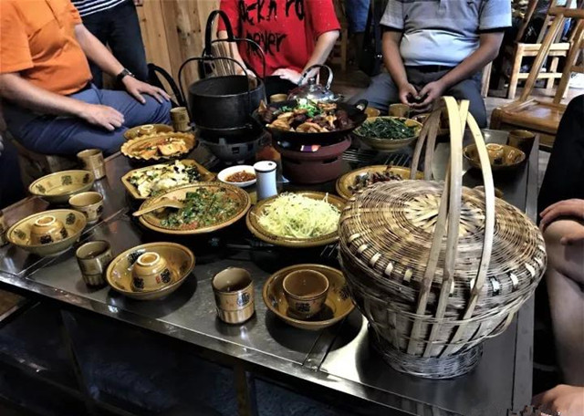 国产亚洲美日韩AV中文字幕无码成人