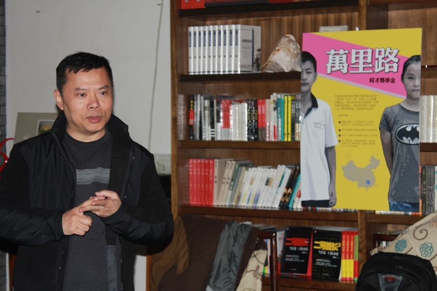 国产亚洲美日韩AV中文字幕无码成人