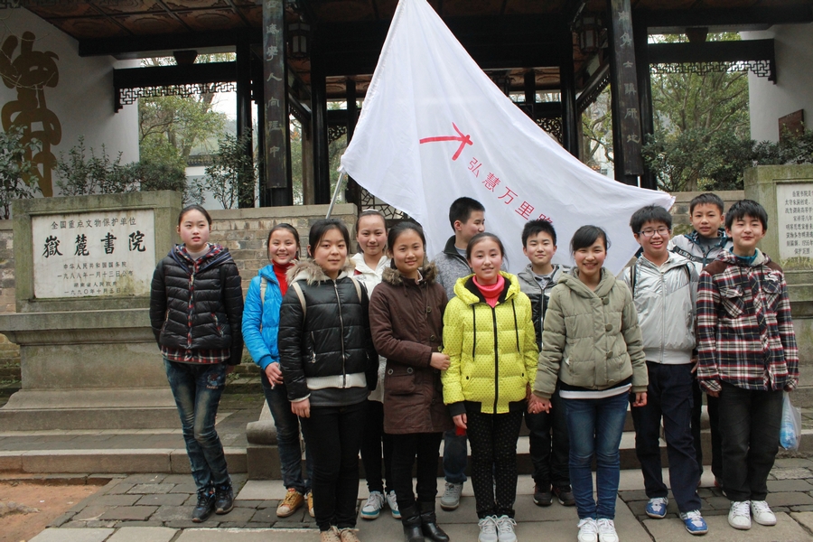 国产亚洲美日韩AV中文字幕无码成人