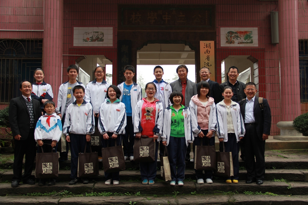 国产亚洲美日韩AV中文字幕无码成人