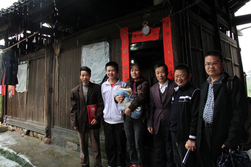 国产亚洲美日韩AV中文字幕无码成人