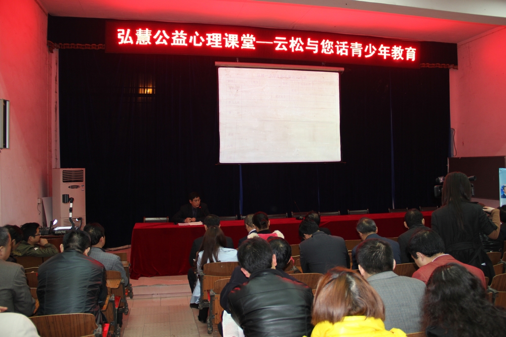 国产亚洲美日韩AV中文字幕无码成人