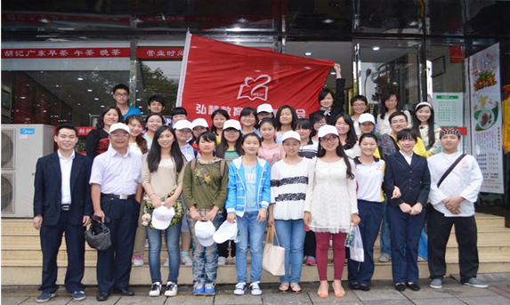 国产亚洲美日韩AV中文字幕无码成人