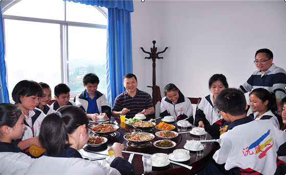 国产亚洲美日韩AV中文字幕无码成人