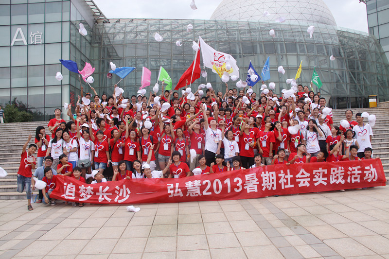 国产亚洲美日韩AV中文字幕无码成人