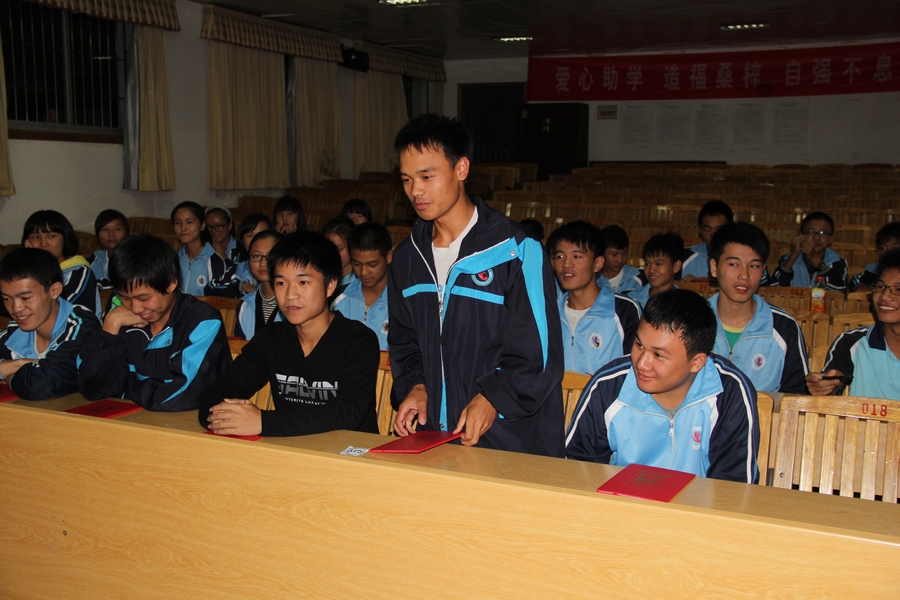 国产亚洲美日韩AV中文字幕无码成人