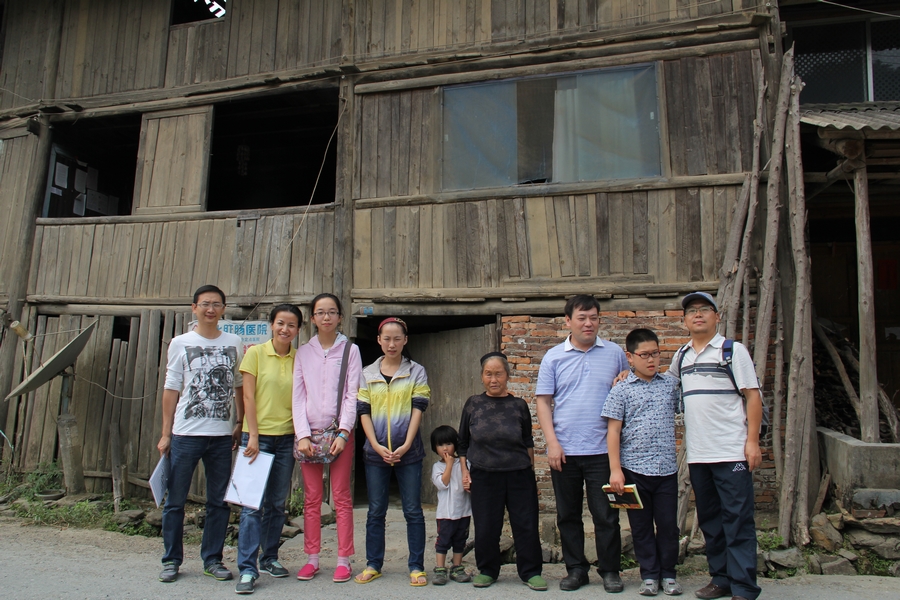 国产亚洲美日韩AV中文字幕无码成人