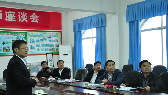 国产亚洲美日韩AV中文字幕无码成人