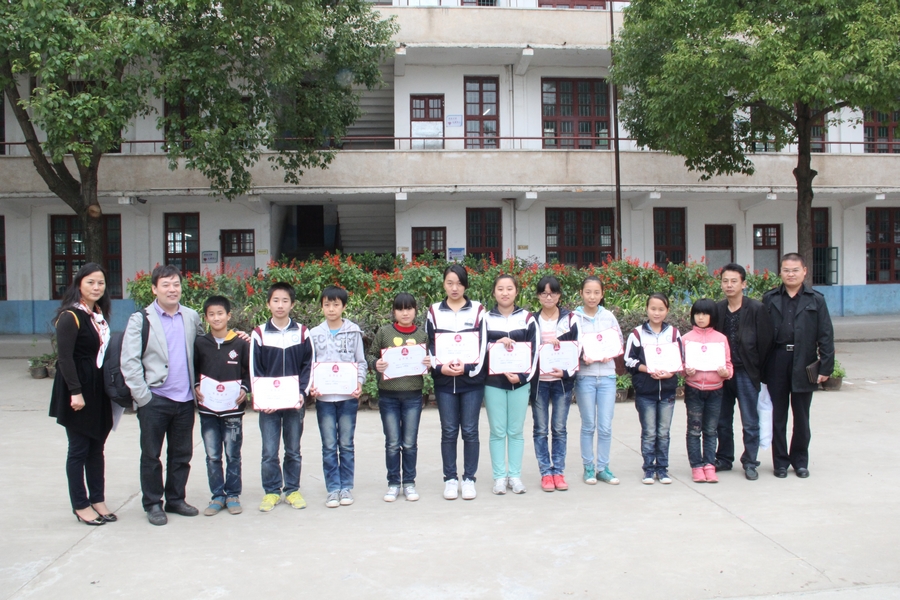 国产亚洲美日韩AV中文字幕无码成人