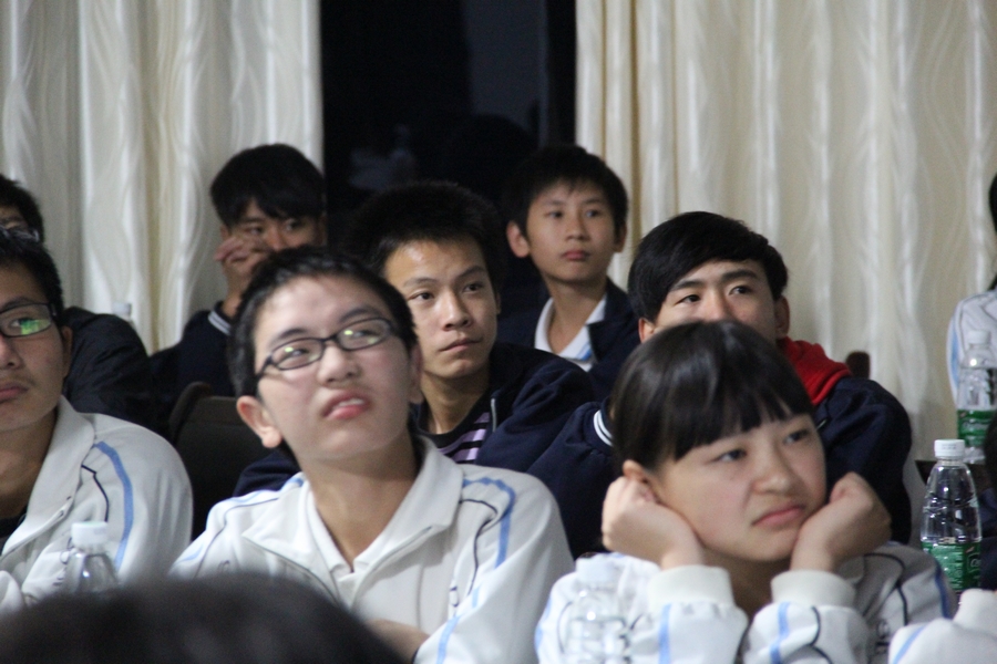 国产亚洲美日韩AV中文字幕无码成人