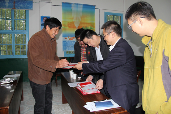 国产亚洲美日韩AV中文字幕无码成人