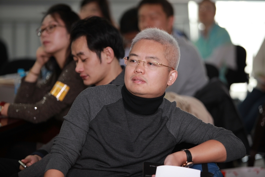 国产亚洲美日韩AV中文字幕无码成人