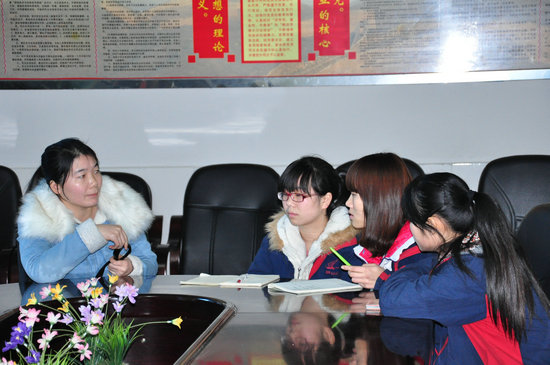 国产亚洲美日韩AV中文字幕无码成人