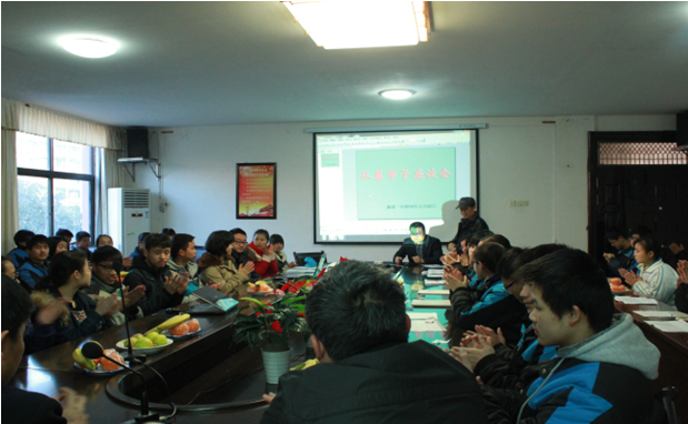 国产亚洲美日韩AV中文字幕无码成人