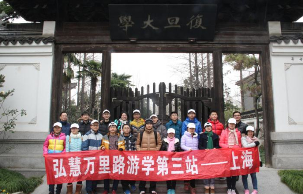 国产亚洲美日韩AV中文字幕无码成人