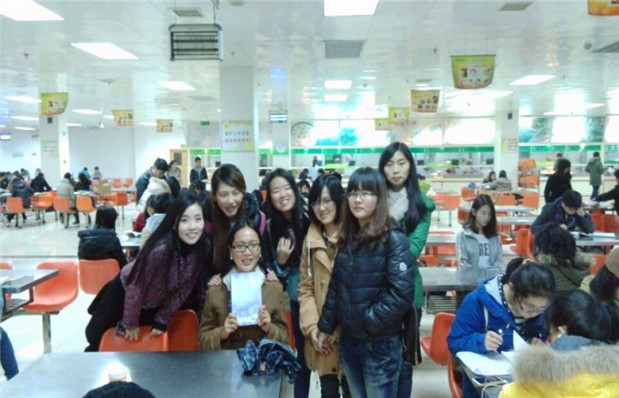 国产亚洲美日韩AV中文字幕无码成人