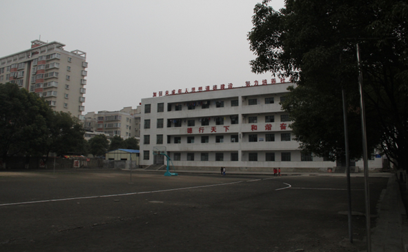 国产亚洲美日韩AV中文字幕无码成人