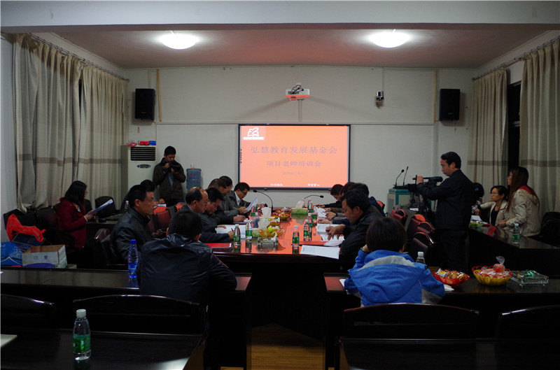 国产亚洲美日韩AV中文字幕无码成人