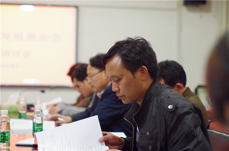 国产亚洲美日韩AV中文字幕无码成人