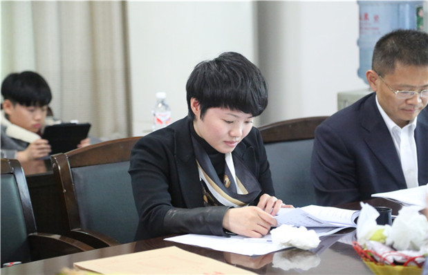 国产亚洲美日韩AV中文字幕无码成人