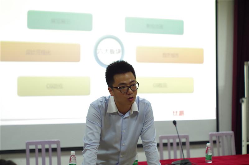 国产亚洲美日韩AV中文字幕无码成人