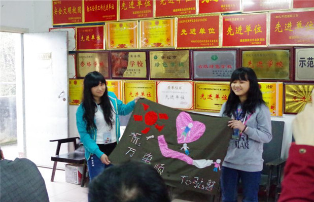 国产亚洲美日韩AV中文字幕无码成人