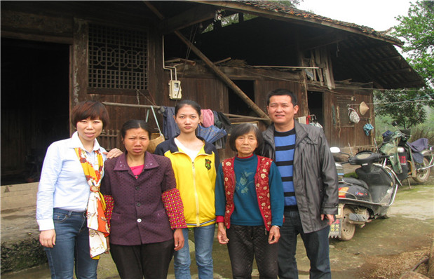 国产亚洲美日韩AV中文字幕无码成人