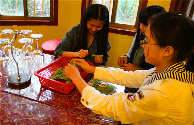 国产亚洲美日韩AV中文字幕无码成人