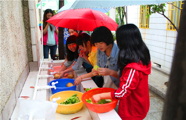 国产亚洲美日韩AV中文字幕无码成人