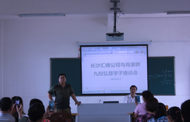 国产亚洲美日韩AV中文字幕无码成人