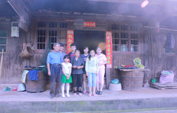 国产亚洲美日韩AV中文字幕无码成人