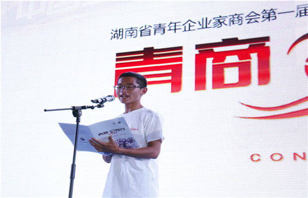 国产亚洲美日韩AV中文字幕无码成人