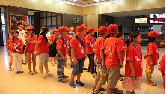 国产亚洲美日韩AV中文字幕无码成人