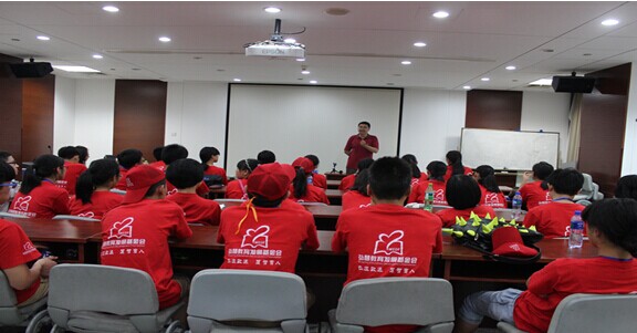 国产亚洲美日韩AV中文字幕无码成人