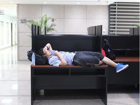 国产亚洲美日韩AV中文字幕无码成人