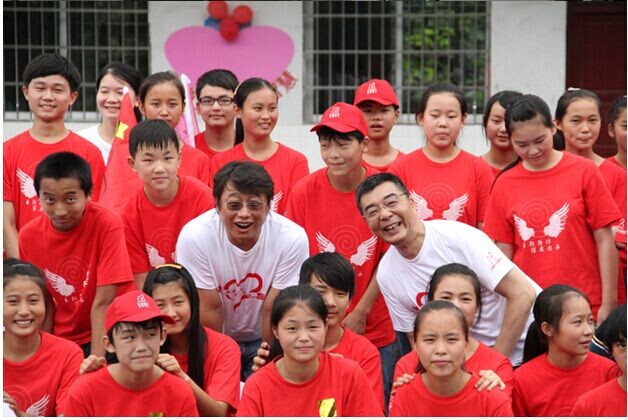 国产亚洲美日韩AV中文字幕无码成人