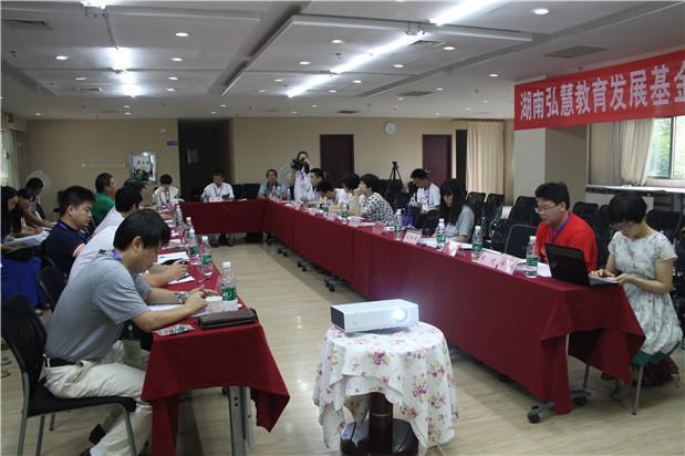 国产亚洲美日韩AV中文字幕无码成人