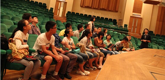 国产亚洲美日韩AV中文字幕无码成人