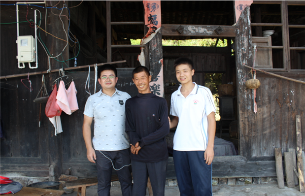 国产亚洲美日韩AV中文字幕无码成人