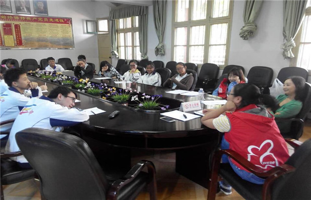 国产亚洲美日韩AV中文字幕无码成人