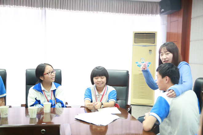 国产亚洲美日韩AV中文字幕无码成人