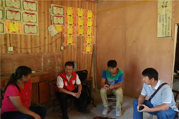 国产亚洲美日韩AV中文字幕无码成人